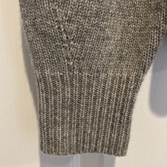 NWT Theory Wool & Cashmere Blend Cardigan Sweater Gray (Oatmeal) Soft & Warm P 0 - Picture 3 of 16